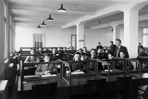 Sala de lectura in camin